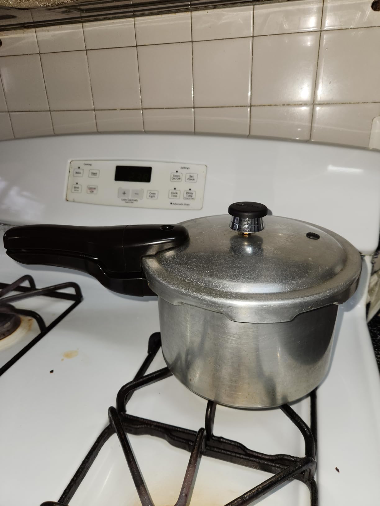 Presto 01264 6-Quart Aluminum Pressure Cooker, Silver customer photo 1