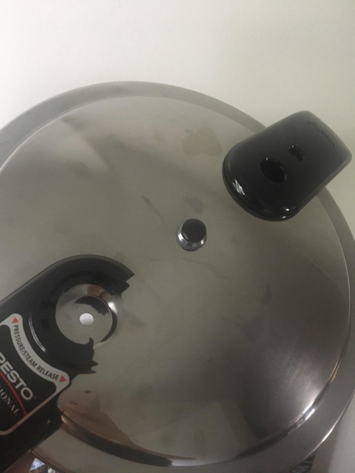 Presto 01370 8-Quart Stainless Steel Pressure Cooker customer photo 1