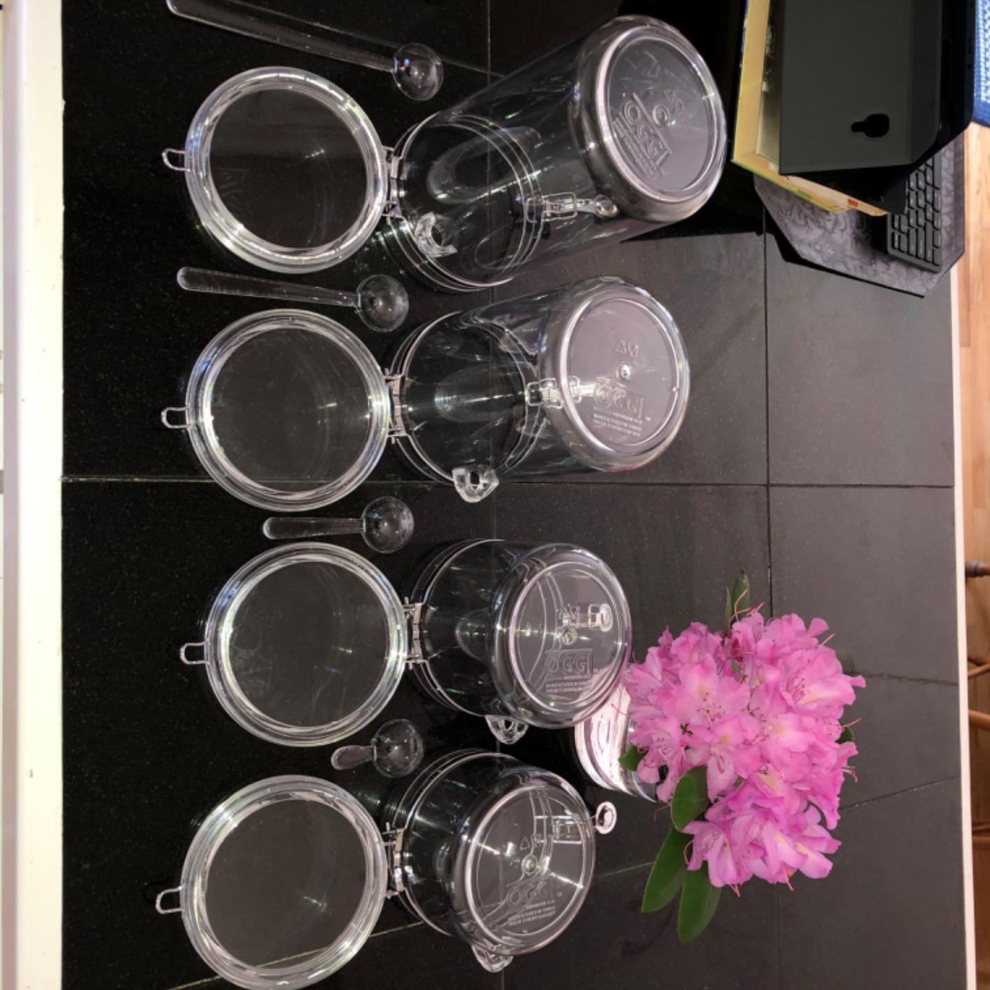 Oggi 4pc Clear Canister Set with Clamp Lids & Spoons - Airtight Food Storage Containers customer photo 1