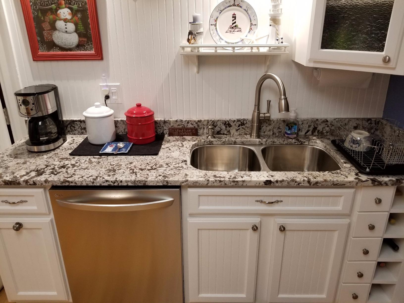 KRAUS Premier 32-inch Undermount 50/50 Double Bowl 18-Gauge Stainless Steel Kitchen Sink with Strainers (x2), KBU22 customer photo 2