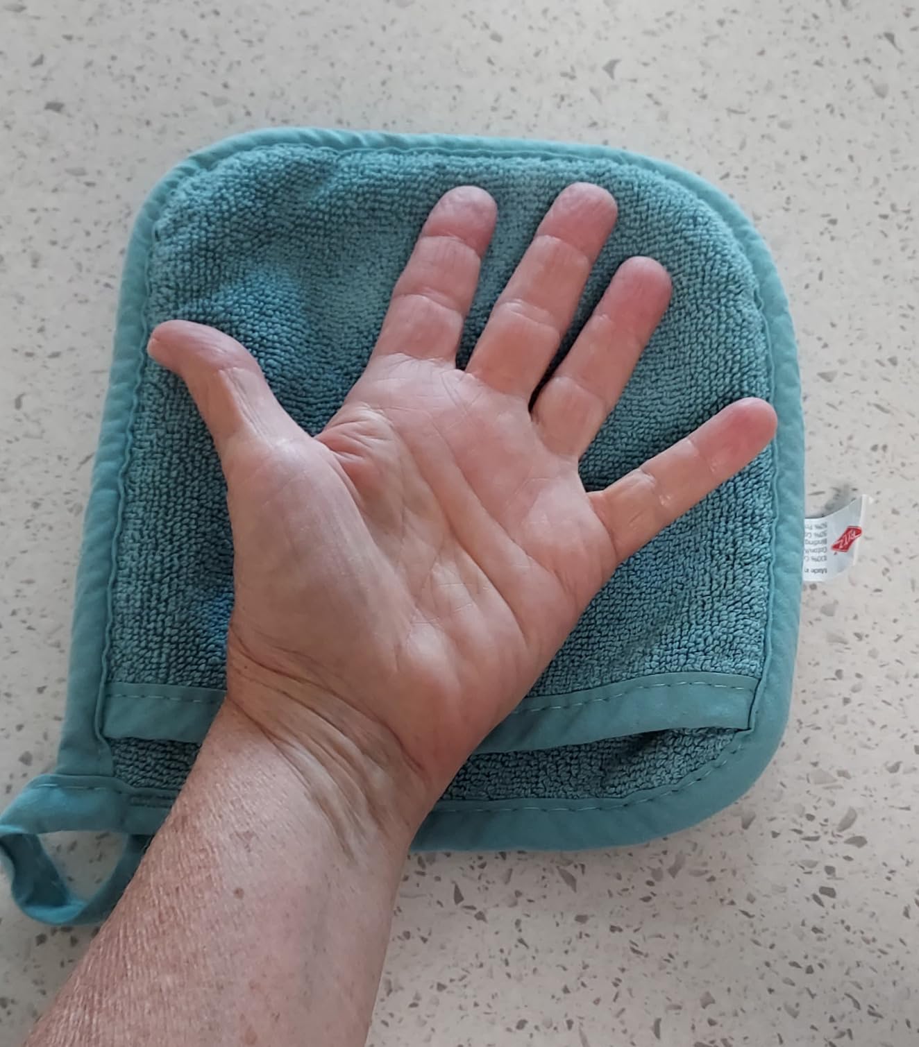 RITZ Terry Pocket Mitt & Hot Pad: Unparalleled Heat Resistant, Durable 100% Cotton - Ergonomically Designed for Optimal Grip - Easy-Care Machine Washable - 2-Pack, Paprika customer photo 2