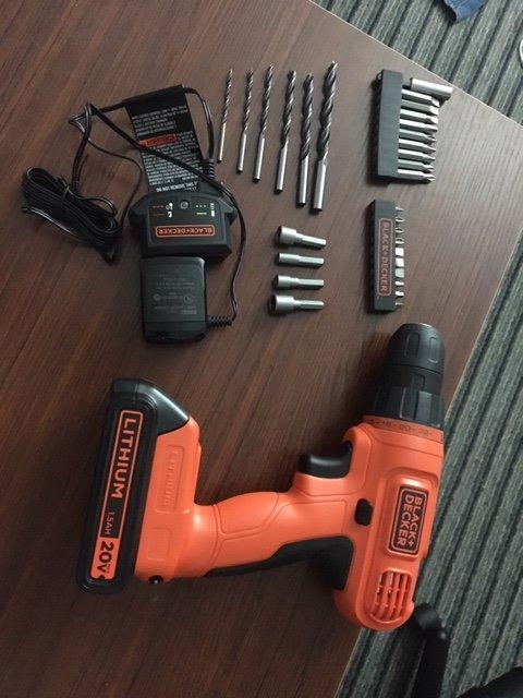 BLACK+DECKER 20V MAX POWERCONNECT Power Drill Cordless Drill Driver Electric Screwdriver with 30 Piece Bit Set, Battery and Charger Included (LD120VA) customer photo 2