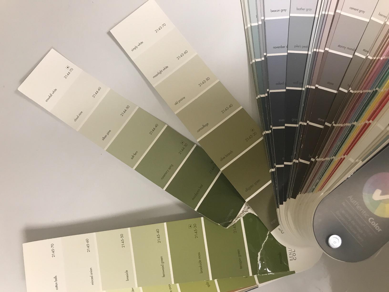 Benjamin Moore Classic Colors Fan Deck customer photo 1