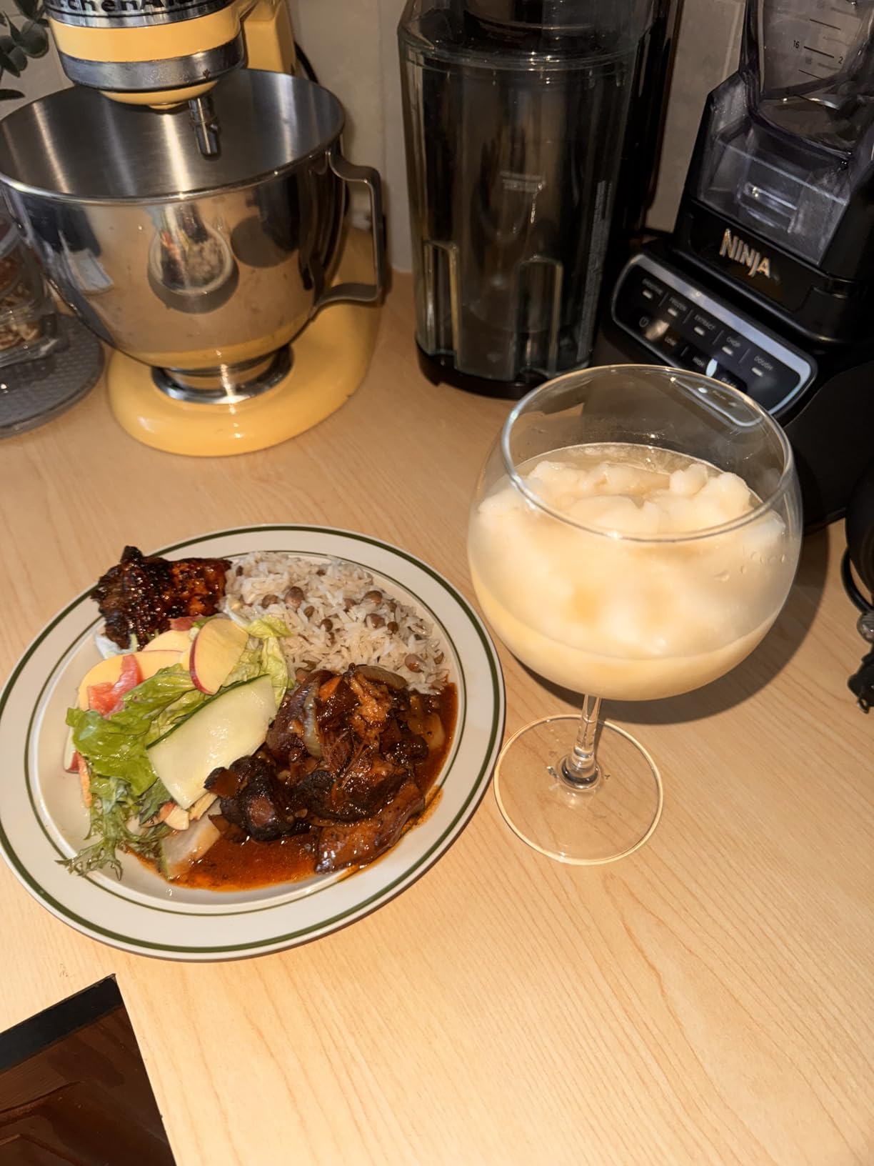 Ninja Kitchen System | All-in-One Food Processor & Blender for Smoothies | Includes Pitcher, (2) 16 oz. To-Go Cups & 8-Cup Bowl | Makes Salsa, Dough, Shakes, & Frozen Drinks | 1500W | Black | BL770 customer photo 2