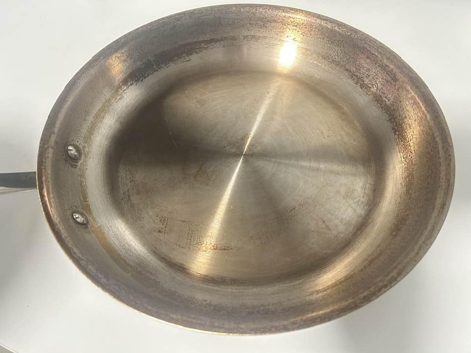 All-Clad D3 Stainless Steel 12 inch Frying Pan With Lid - Made in the USA - The Original Bonded Professional Cookware - Oven Safe & Induction Compatible customer photo 2