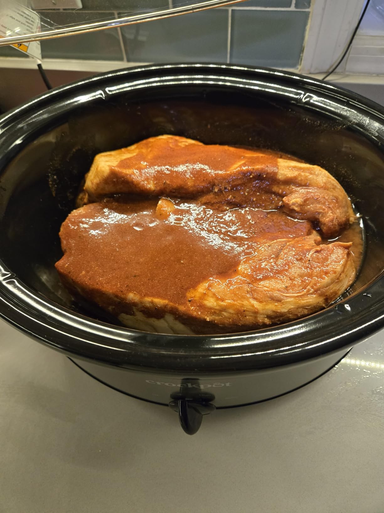 Crock-Pot 7-Quart Manual Slow Cooker, Family Size Serves 8+ People or Fits 6-lb Roast, Removable Stoneware with Warming Setting, Dishwasher Safe for Easy Cleanup, Charcoal customer photo 1