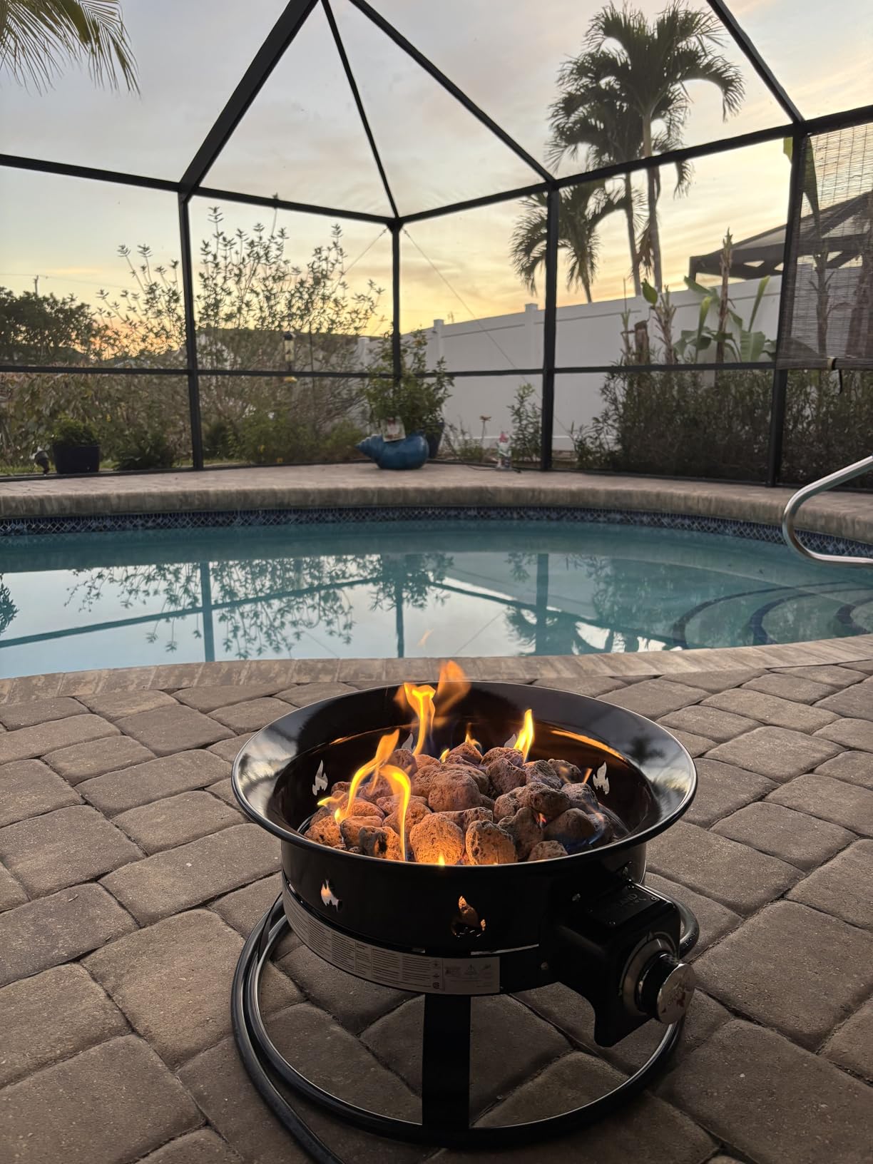 Outland Living Portable Propane Fire Pit, 19-inch, 58,000 BTU with Fire Pit Cover & Carry Kit, Smokeless Gas Firebowl customer photo 2