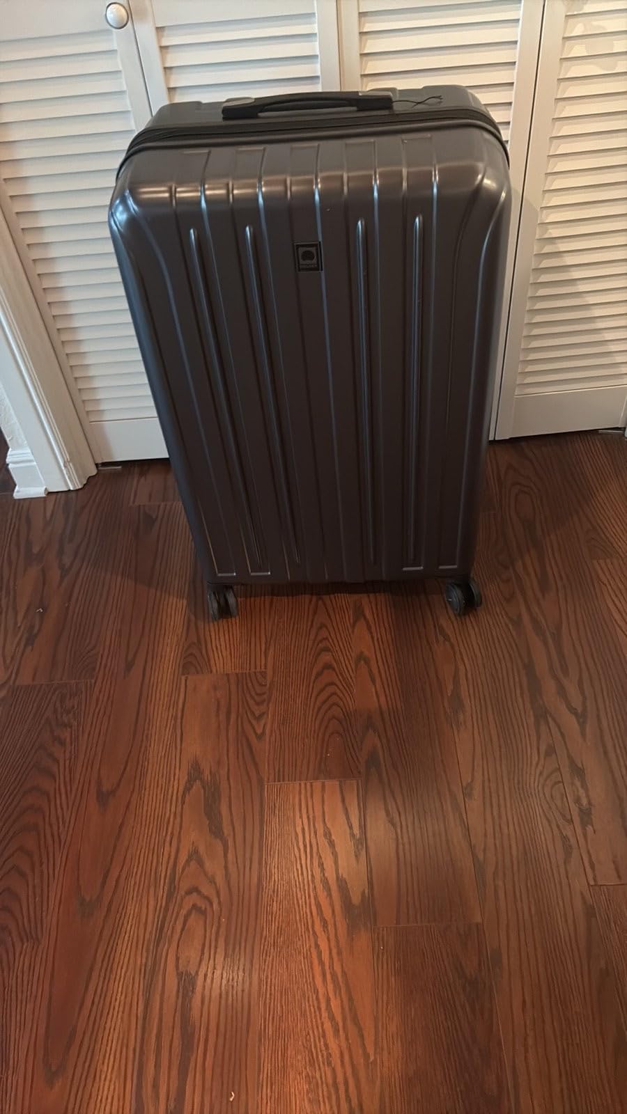 DELSEY PARIS Titanium Hardside Expandable Luggage with Spinner Wheels Checked Luggage, Silver, Checked-Medium 25 Inch customer photo 1