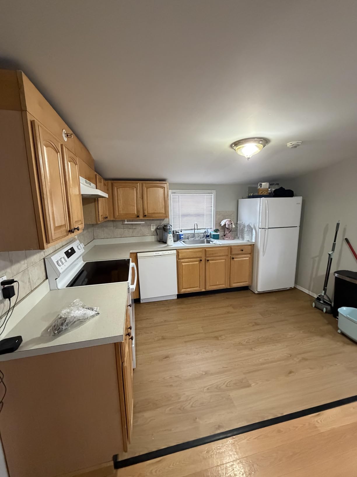 Nuvo Cabinet Paint (Cocoa Couture) Quart customer photo 2