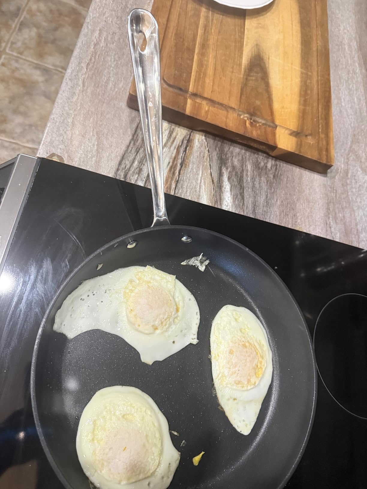 All-Clad HA1 Hard Anodized Nonstick Cookware Set 10 Piece Induction Oven Broiler Safe 500F, Lid Safe 350F Pots and Pans Black customer photo 1