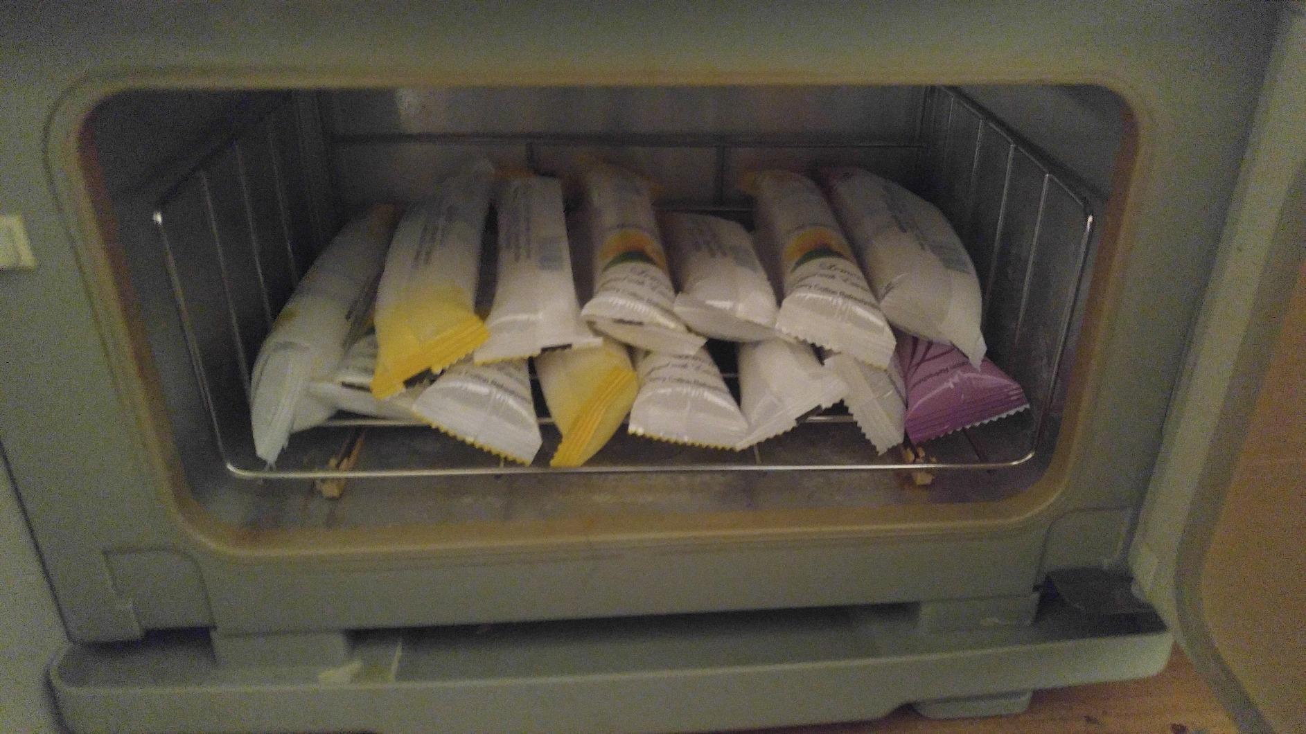 White Towel Services 8 x 8 inch Moist Cotton Towel Individually Wrapped - Lavender and Unscented (Case of 100) customer photo 1