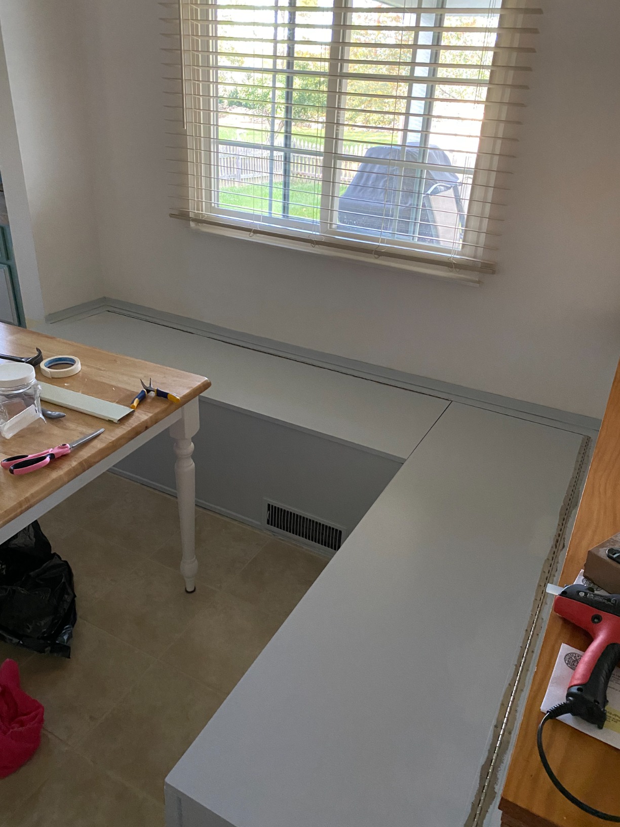 PRESTIGE Paints Interior Paint and Primer In One, 1-Gallon, Flat, Comparable Match of Sherwin Williams Shoji White customer photo 1
