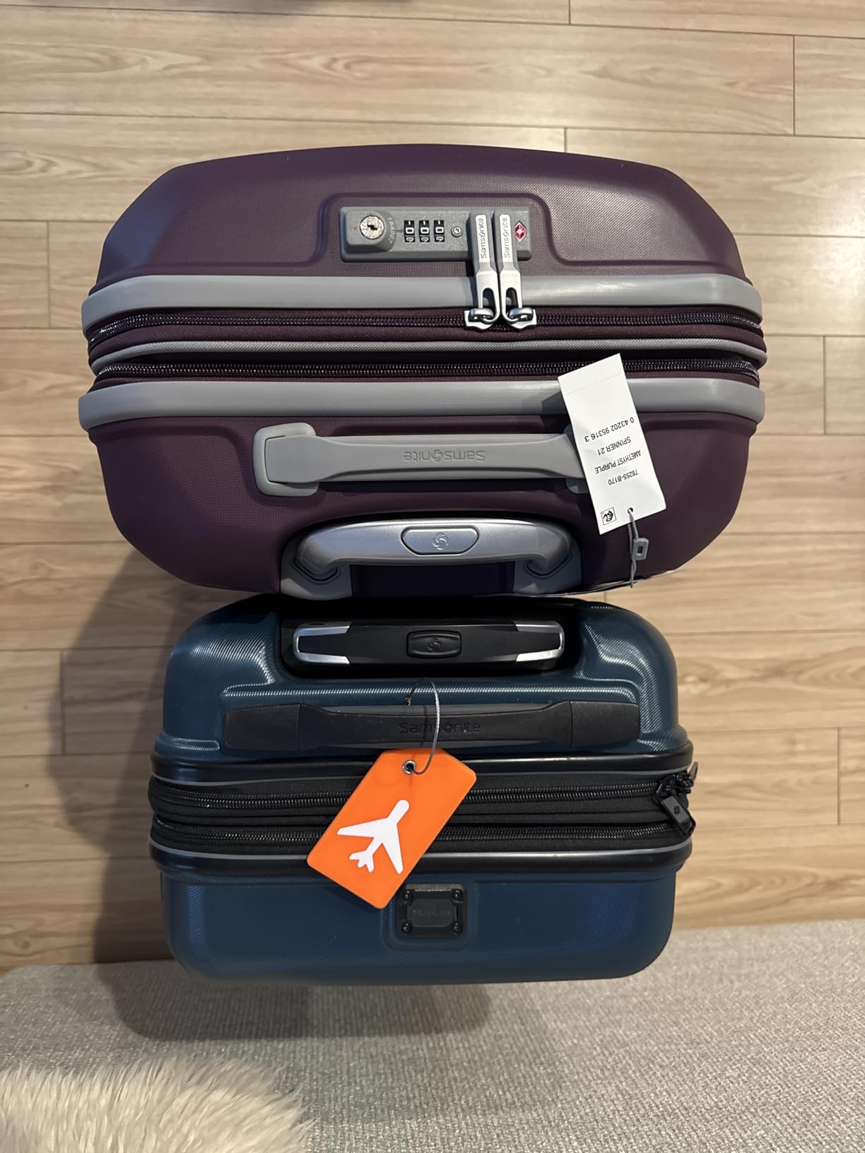 Samsonite Freeform 2-Piece Luggage Set - Carry-On & Large Checked Luggage with Dual Spinner Wheels - Durable Polypropylene Hardshell - TSA Lock, Airline-Approved - Expandable Hard Shell - Black customer photo 2