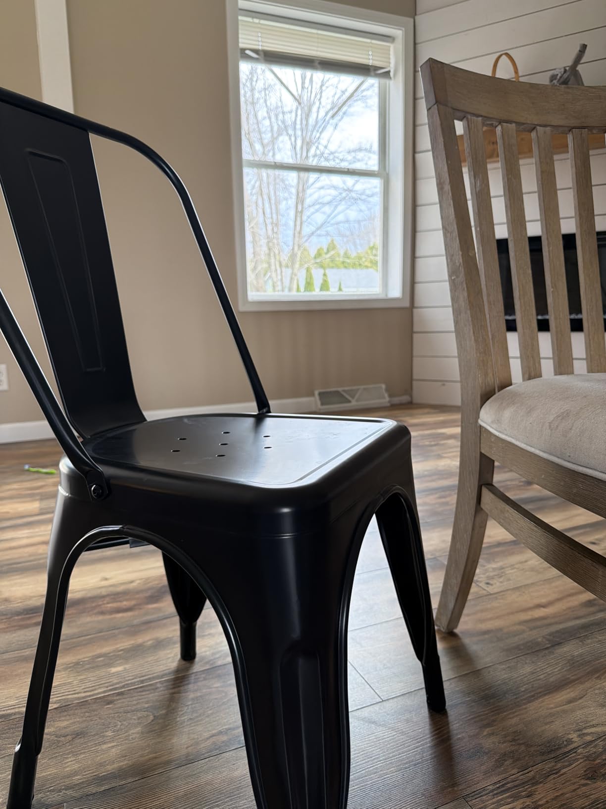 FDW Metal Dining Chairs Set of 4 Black Stackable Tolix Side Chairs with Backrest Scratch-Resistant Non-Slip Feet Indoor/Outdoor Use 330 lbs Capacity for Kitchen & Restaurant customer photo 1