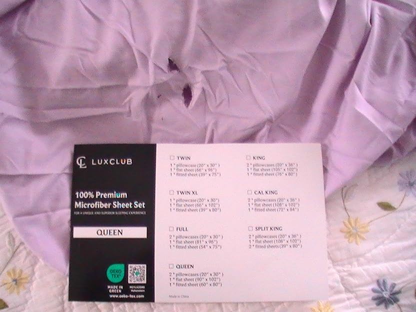 LuxClub 4 PC Queen Sheet Set, Deep Pockets Wrinkle Free Cooling Bed Sheets Hotel Bedding for Women, Men, Includes 1 Fitted Sheet, 1 Flat Sheet and 2 Pillowcases-Soft White customer photo 1