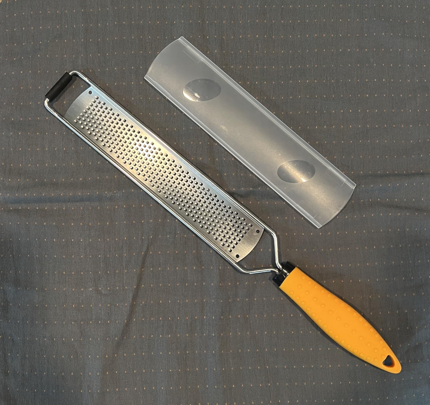 Deiss PRO Lemon Zester & Heavy Duty Cheese Grater & Vegetable Grater - Parmesan Cheese Lemon, Garlic, Nutmeg, Chocolate, Fruits, Vegetables, Ginger Grater - Stainless Steel Grater customer photo 1