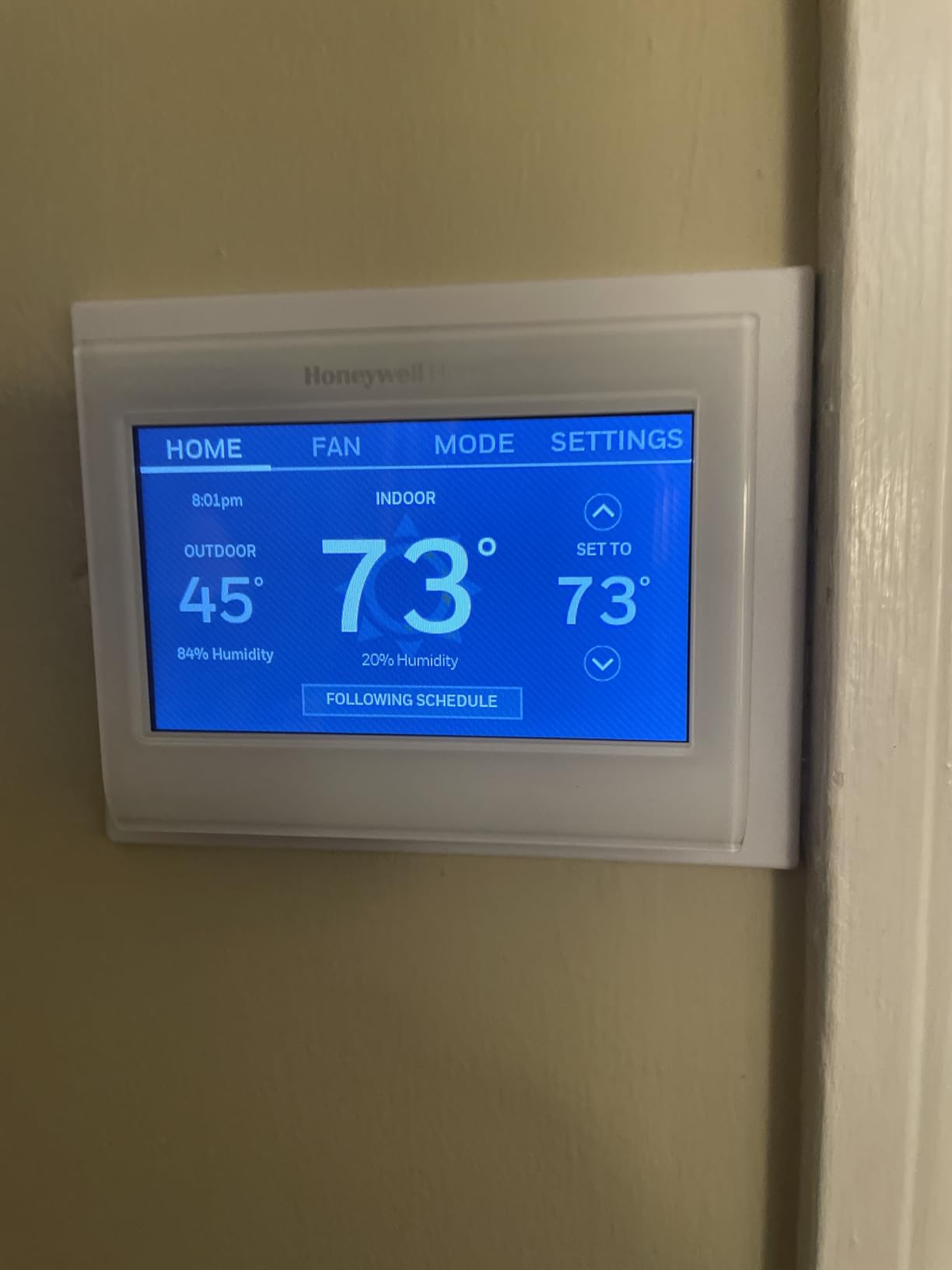 Honeywell Home RTH9585WF1004 Wi-Fi Smart Color Thermostat, 7 Day Programmable, Touch Screen, Energy Star, Alexa Ready customer photo 2