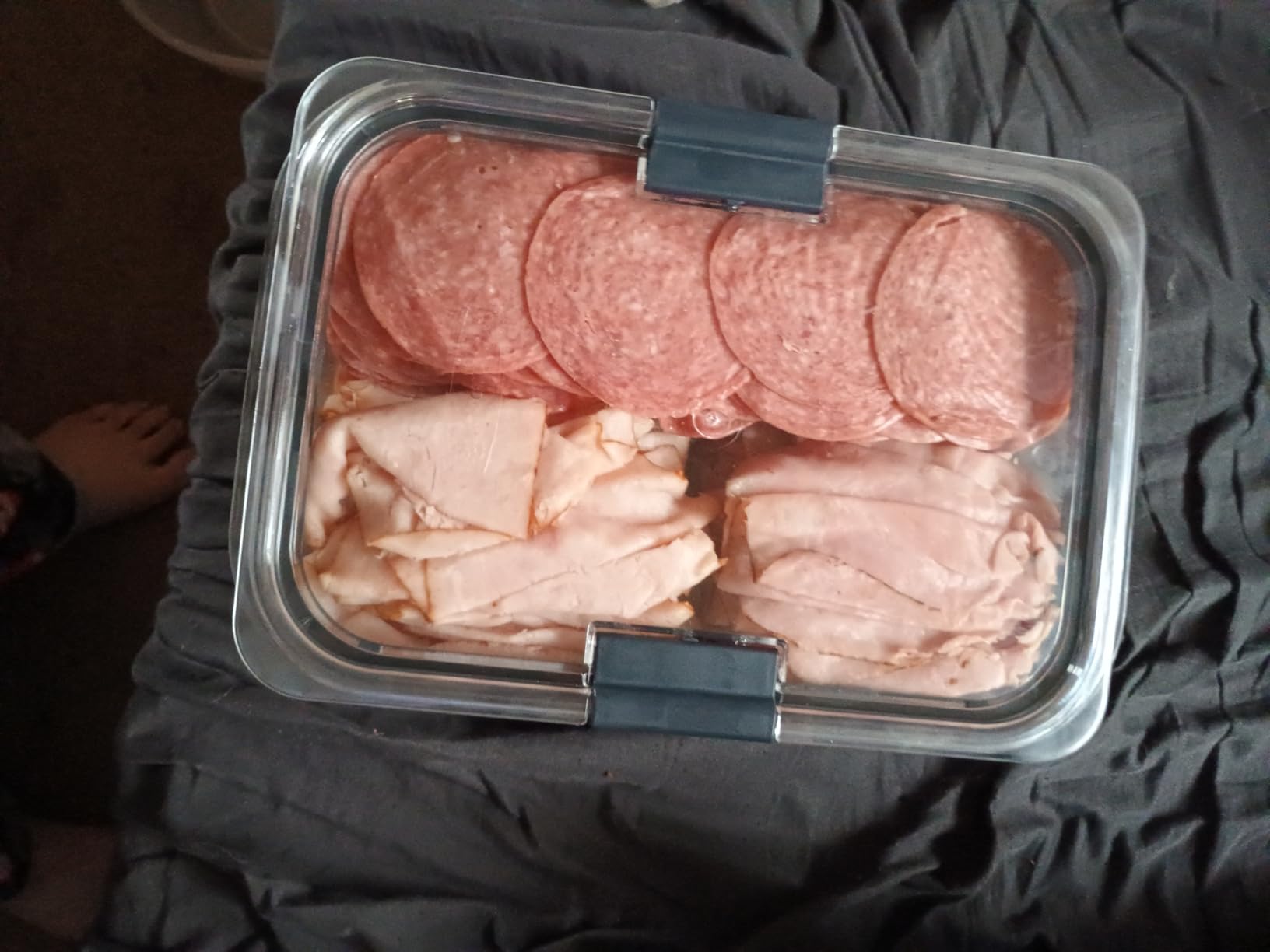 Rubbermaid Brilliance Tritan Plastic Food Storage Containers BPA Free Airtight Lids Ideal for Lunch Meal Prep & Leftovers Set of 5 (3.2 Cup) customer photo 2