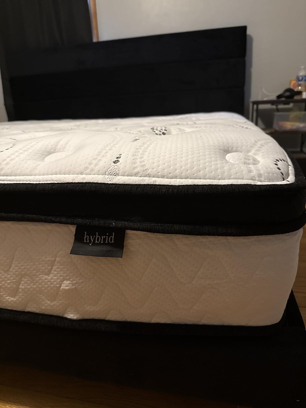 Signature Design by Ashley Chime 12 Hybrid Innerspring Queen Size Mattress, Ultra Plush Feel, Gel Memory Foam for Lumbar Support, Mattress in a Box, 12 Inch customer photo 2
