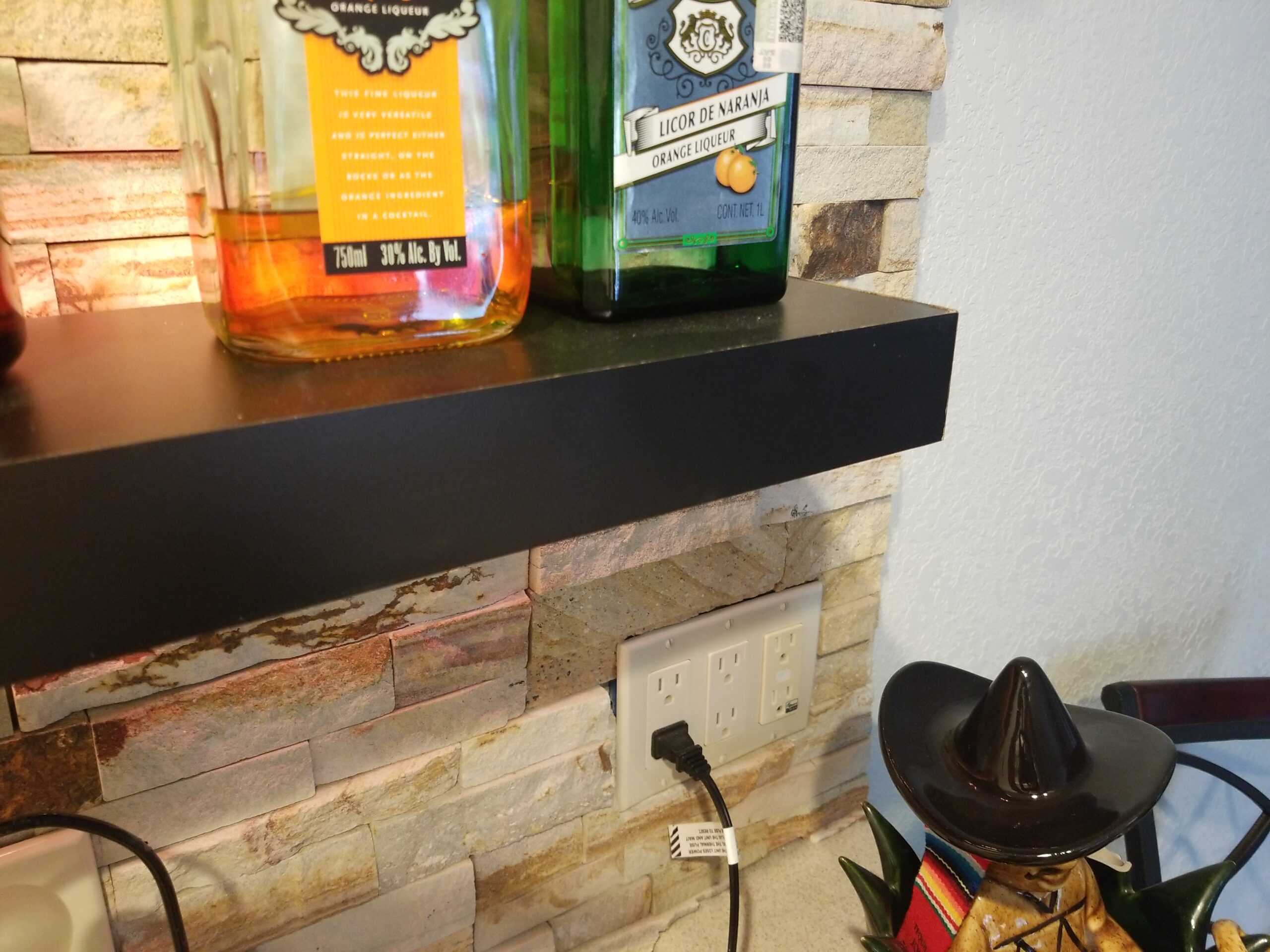 Sheet Laminate - Vertical Grade - 4 x 8: Black, Matte Finish. Vertical Grade is Ideal for use on Low wear Surfaces Such as Cabinet Faces and Sides, Doors, Furniture, etc. customer photo 2