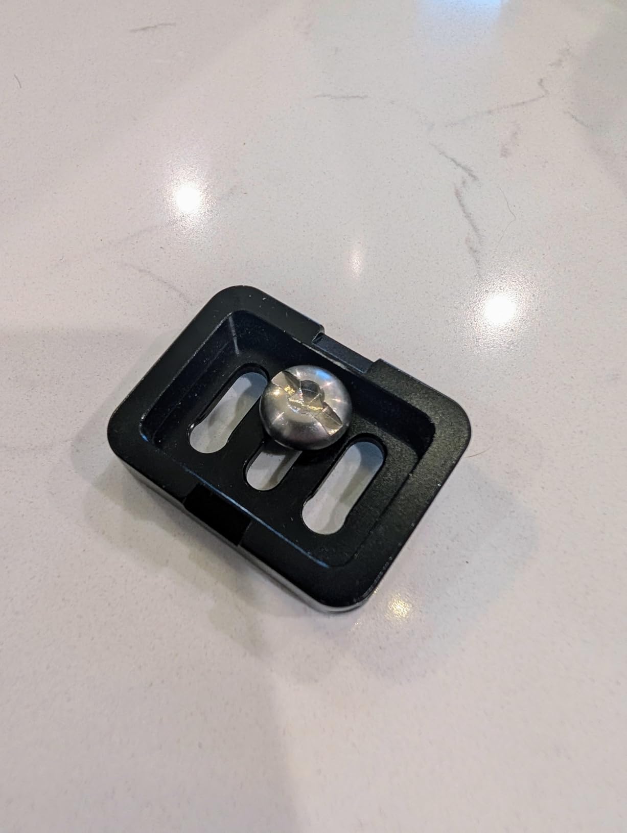 SIRUI Lightweight Carbon Fiber Travel Tripod, 52