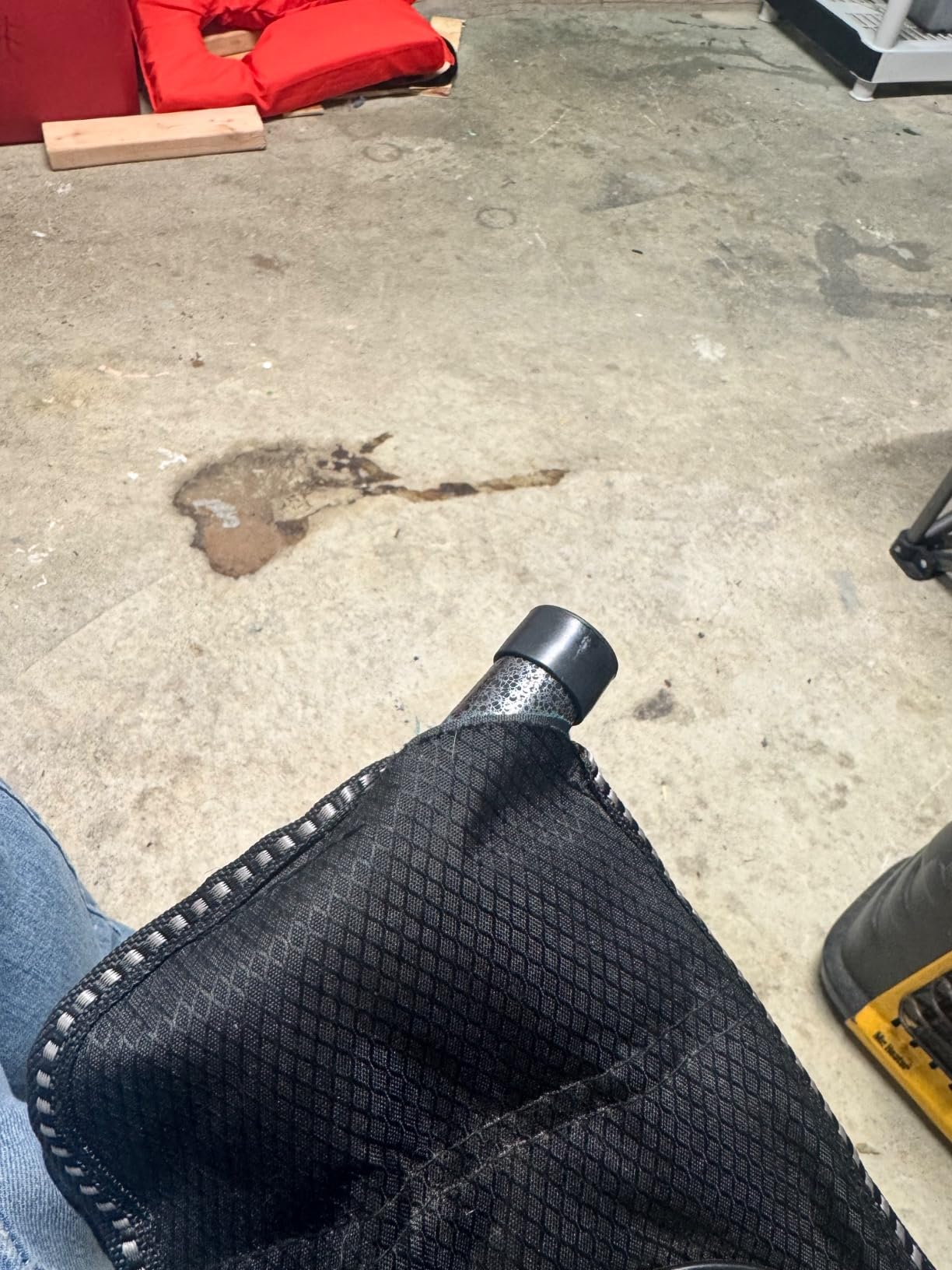 ALPHA CAMP Heavy Duty Camping Chair 500LBS Capacity, Oversized Folding Chair for Heavy People, Padded Portable Outdoor Chair with Cooler Bag & Cup Holder for Camping, Fishing, Beach customer photo 2