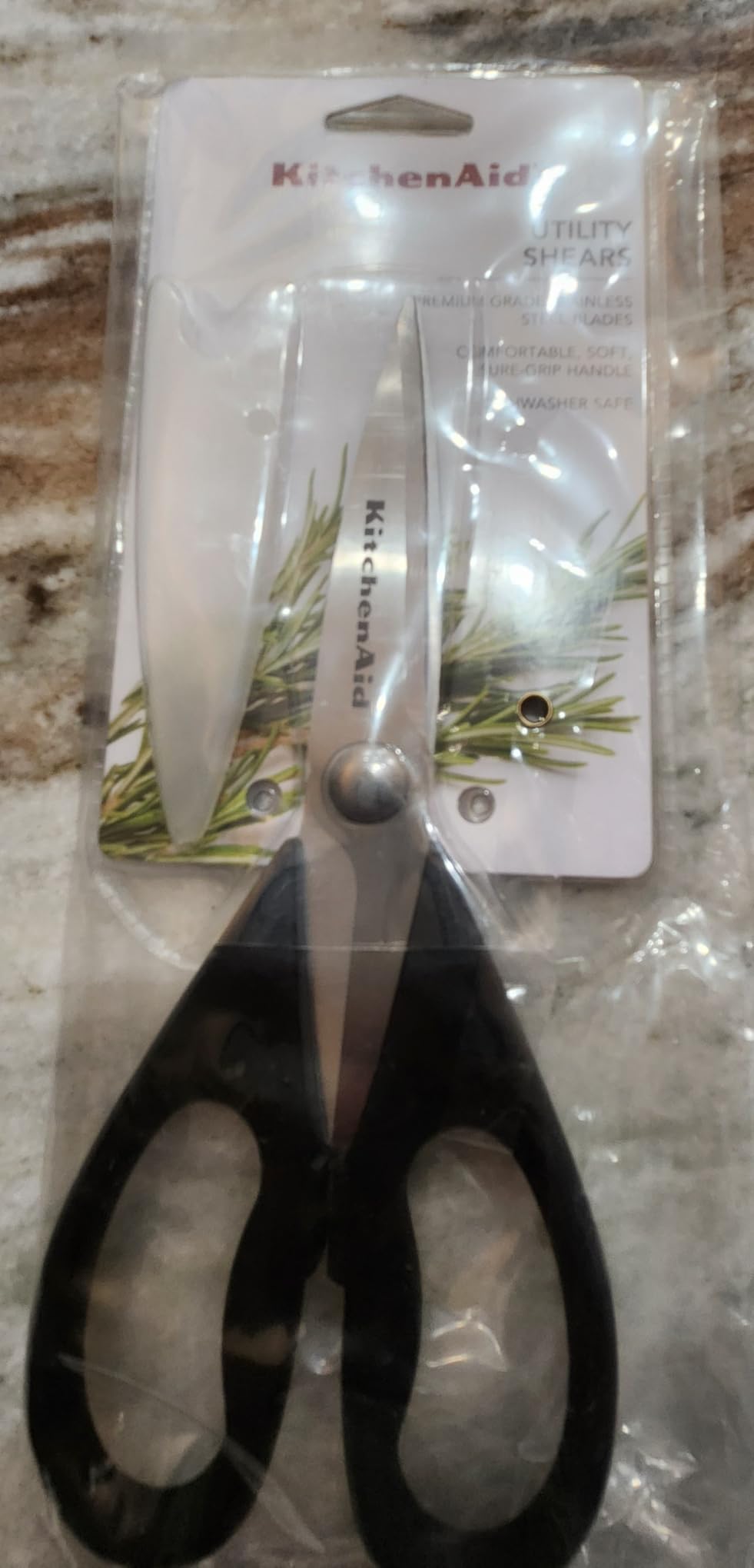 KitchenAid All Purpose Kitchen Shears with Protective Sheath Durable Stainless Steel Scissors, Dishwasher Safe, 8.72 Inch, Black customer photo 1