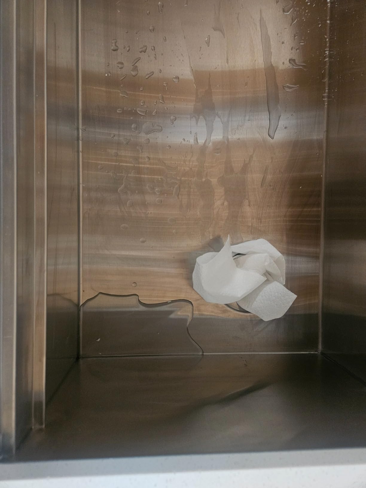 KRAUS Kore 32-Inch Undermount Workstation 16 Gauge Single Bowl Stainless Steel Kitchen Sink with Accessories, KWU110-32 customer photo 2