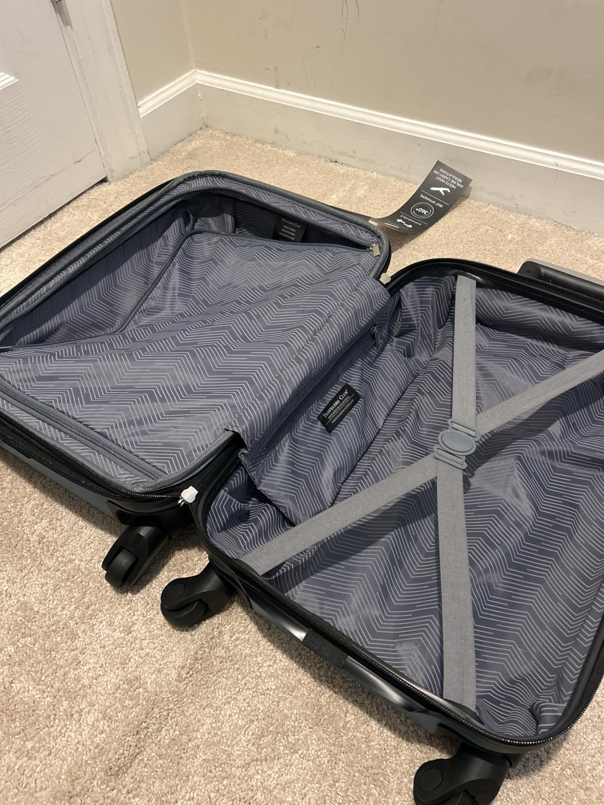 Travelers Club Chicago Hardside Expandable Spinner Luggage, Teal, 5 Piece Set customer photo 2