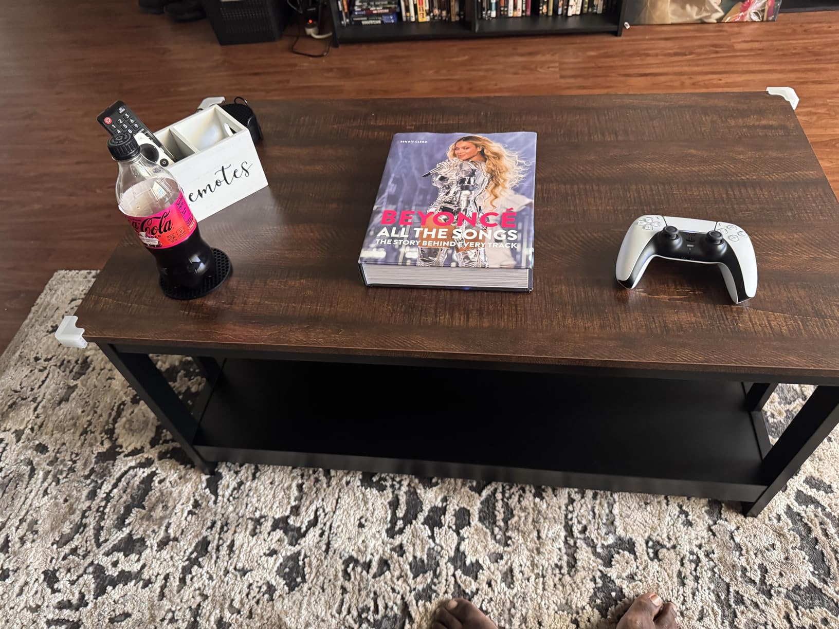 ChooChoo Mission Coffee Table, Black Wood Living Room Table with Shelf, 40 Black customer photo 1
