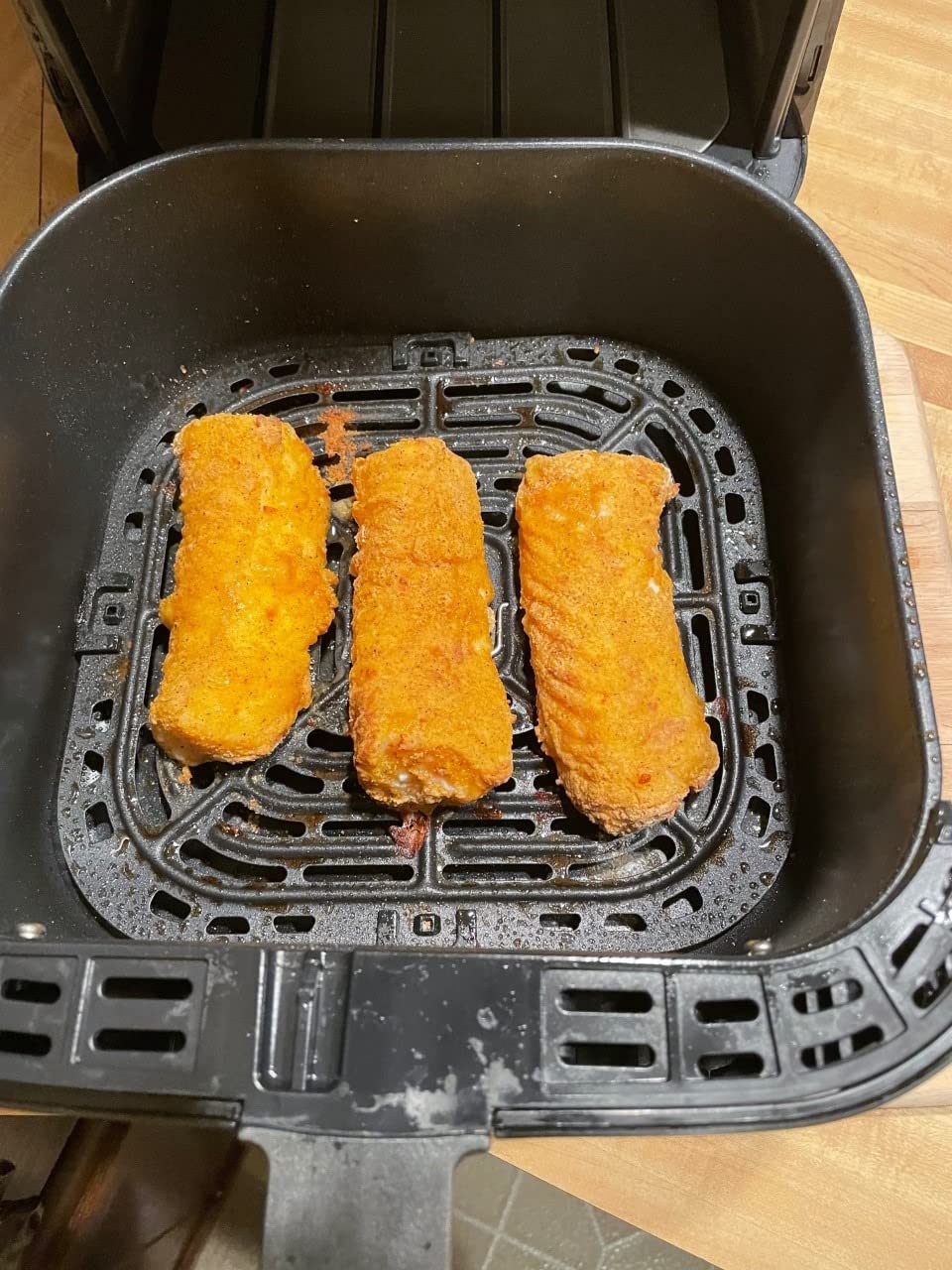 Instant Pot 6QT VORTEX Plus Air Fryer, 6-in-1, Air Fry, Broil, Dehydrate, Crisp, Roast, Reheat, Bake, Dishwasher-Safe Airfryer basket customer photo 2