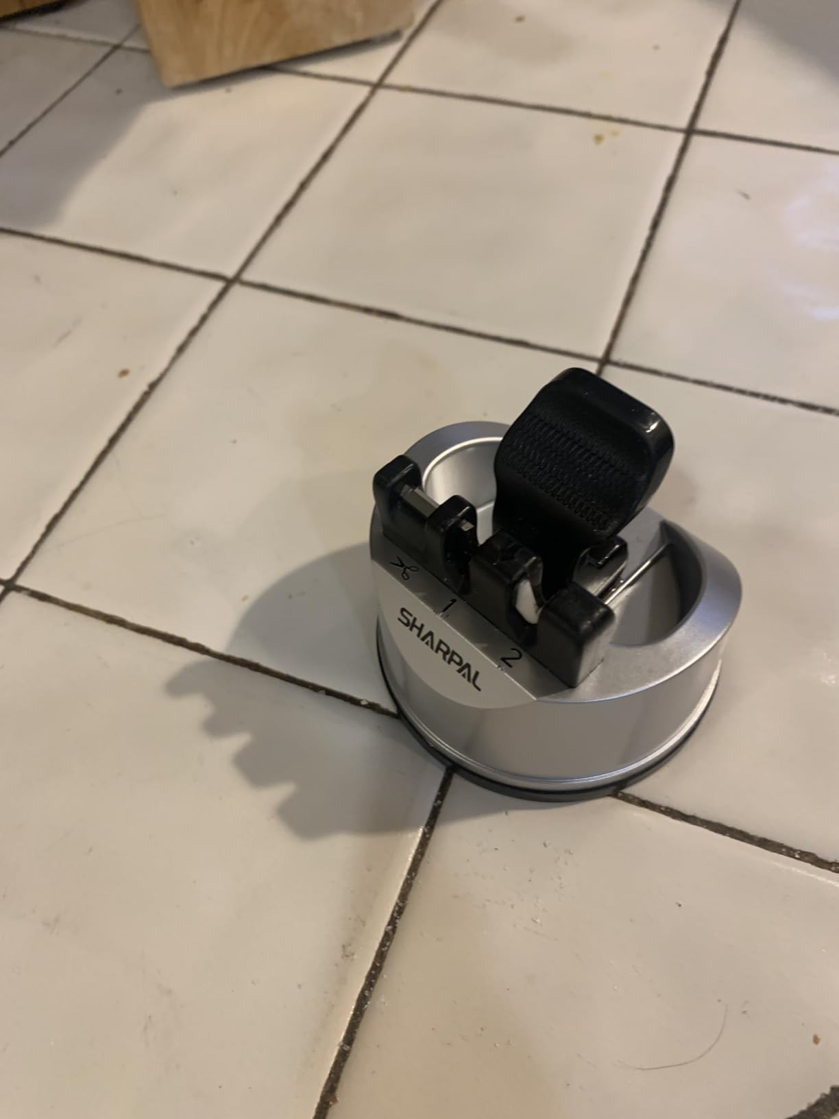 SHARPAL 191H Knife Scissors Sharpener | Repairs, Restores & Sharpens Straight, Serrated & Kitchen Knives - Versatile Sharpening Tool for Blades customer photo 2