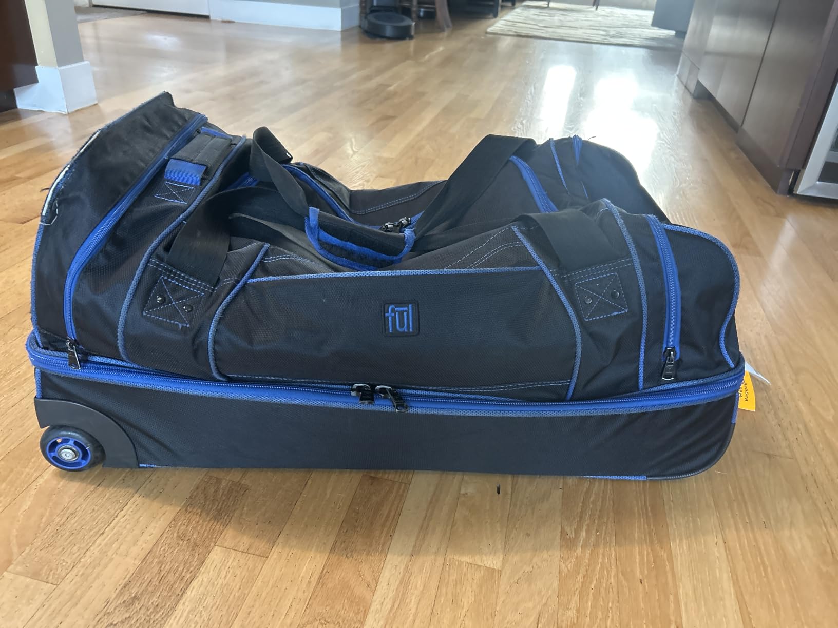 Workhorse Large Rolling Duffle Bag with Wheels | 30 Inch Checked Large Luggage Bag for Travel customer photo 1