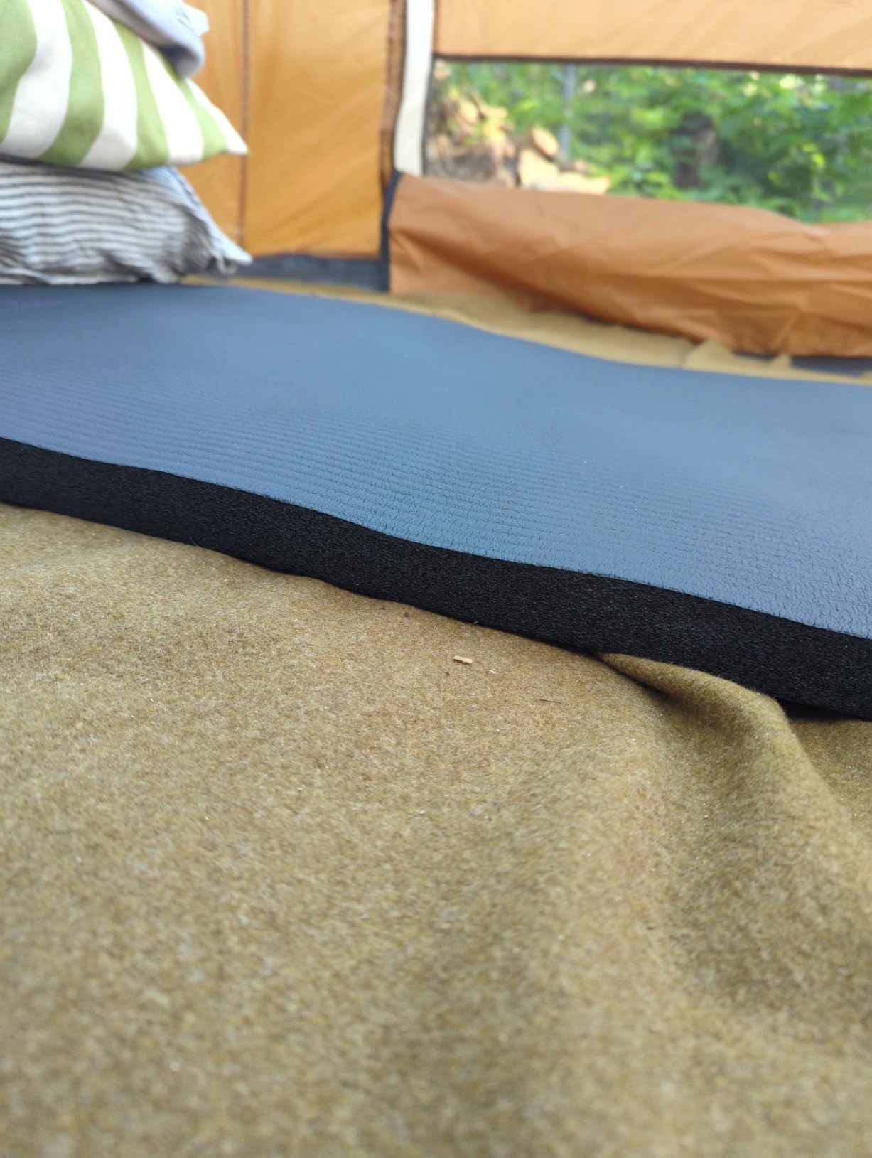 Foam Sleeping Pad for Camping - 1.25-Inch-Thick Waterproof Sleep Pad with Carry Straps for Cots, Tents, or Sleepovers by Wakeman Outdoors (Black) customer photo 1