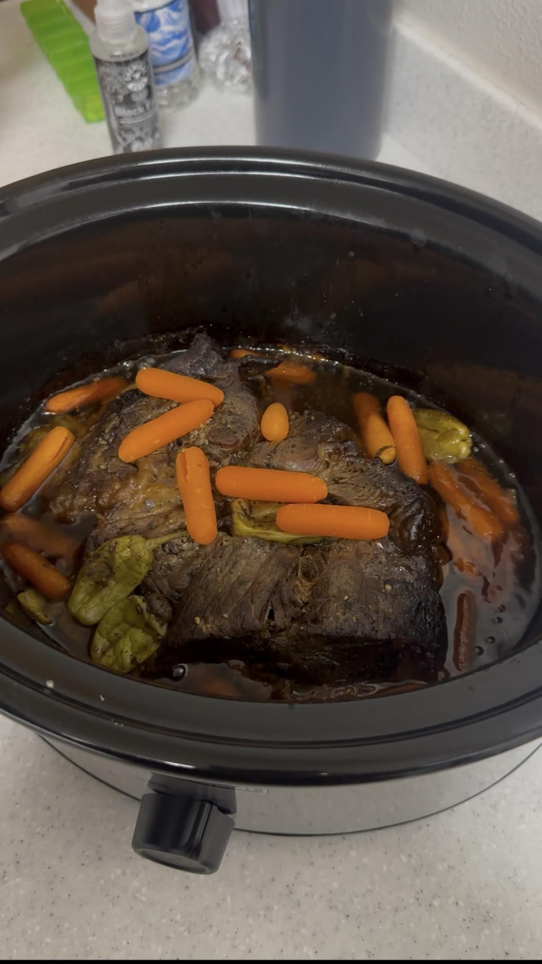Hamilton Beach 6-Quart Slow Cooker with 3 Cooking Settings - Silver customer photo 1