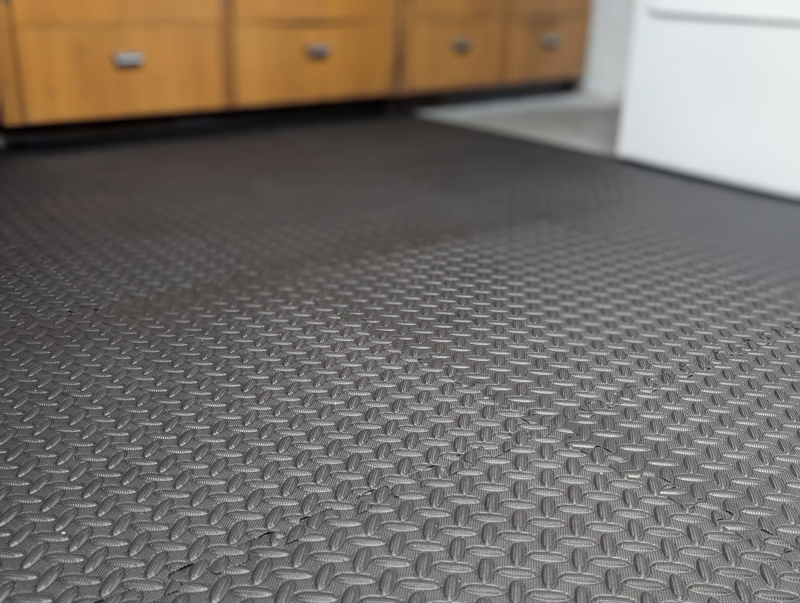 ProsourceFit Puzzle Exercise Mat ½ in, EVA Interlocking Foam Floor Tiles for Home Gym, Water-Resistant Mats Workout Equipment, Black, 24 in x 24 in x ½ in, 144 Sq Ft - 36 Tiles customer photo 1