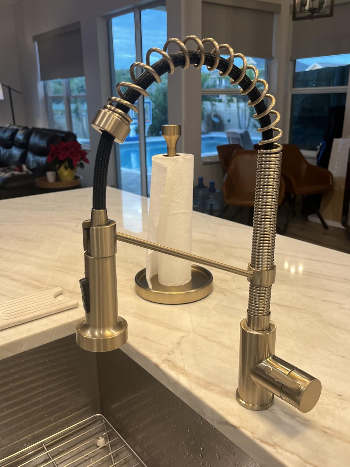 KRAUS Bolden Commercial Style 2-Function Single Handle Pull Down Kitchen Faucet in Spot-Free Stainless Steel customer photo 2