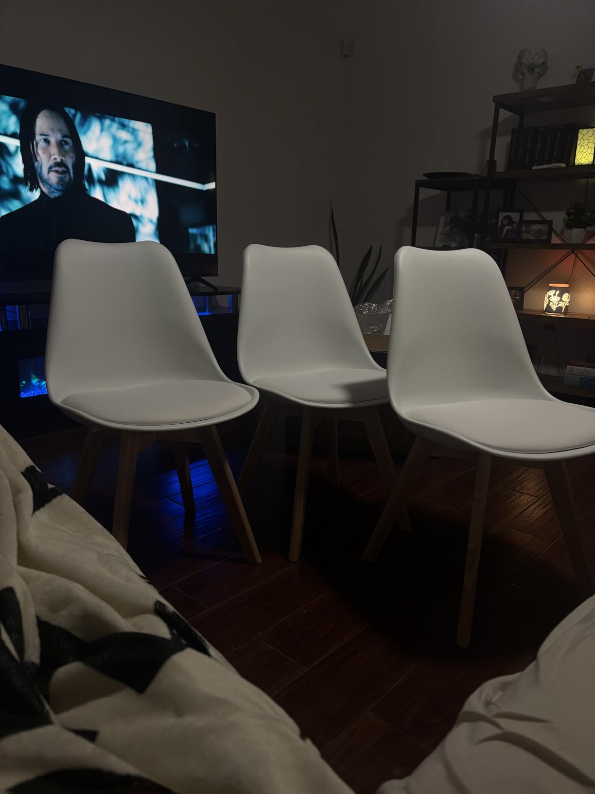 CangLong Dining Chairs Set of 4, Mid Century Modern Kitchen and Dining Chair, Soft Padded Dining Desk Chairs with Wood Legs, for Kitchen, Dining, Living Room & Bedroom, White customer photo 1