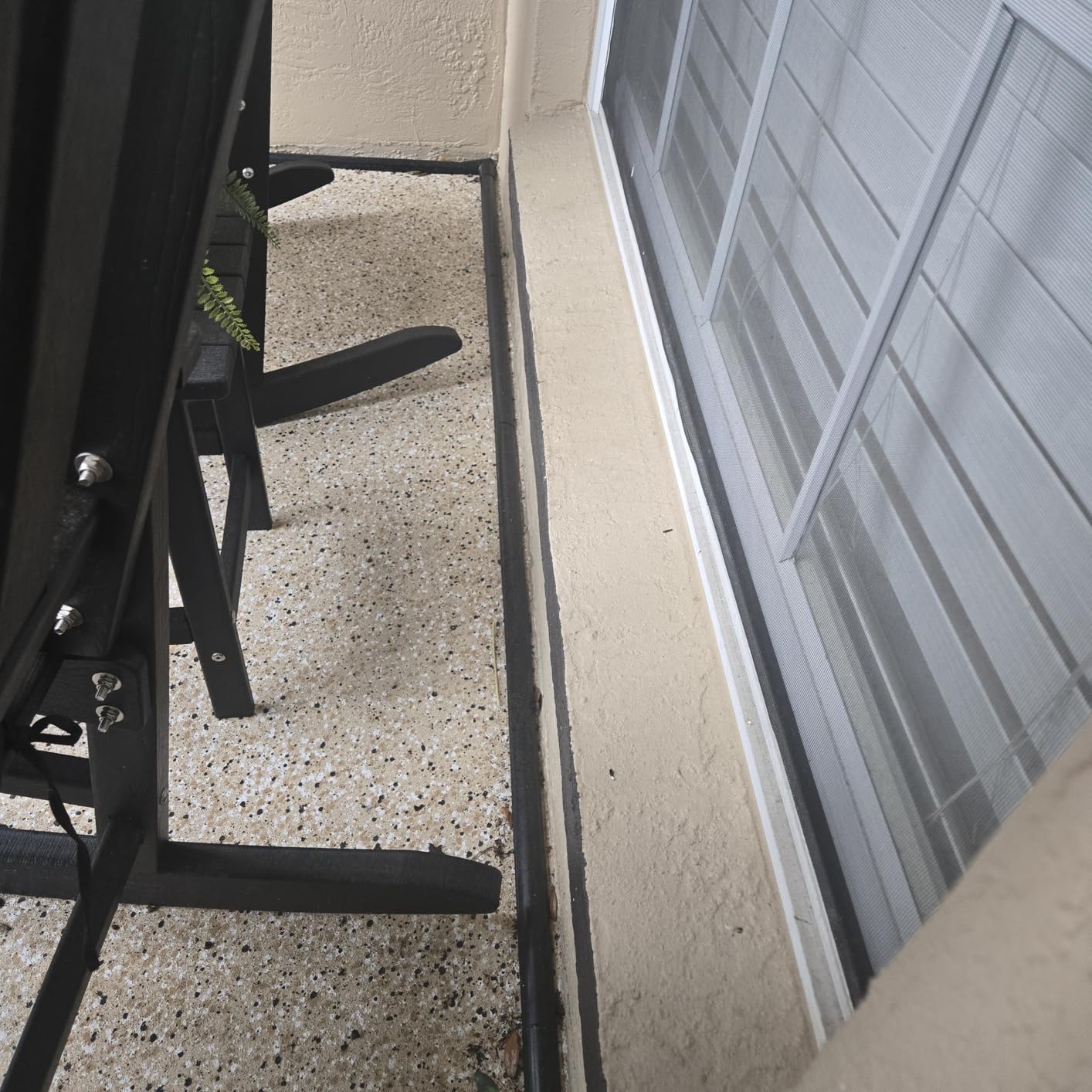 D-Line 157in Cord Cover Kit, Self-Adhesive Wire Hiders, Paintable Cable Raceway to Hide Wires on Wall, Electrical Cable Management - 10x 15.7 Lengths & 19 Accessories - 1.18in (W) x 0.59in (H) - White customer photo 2