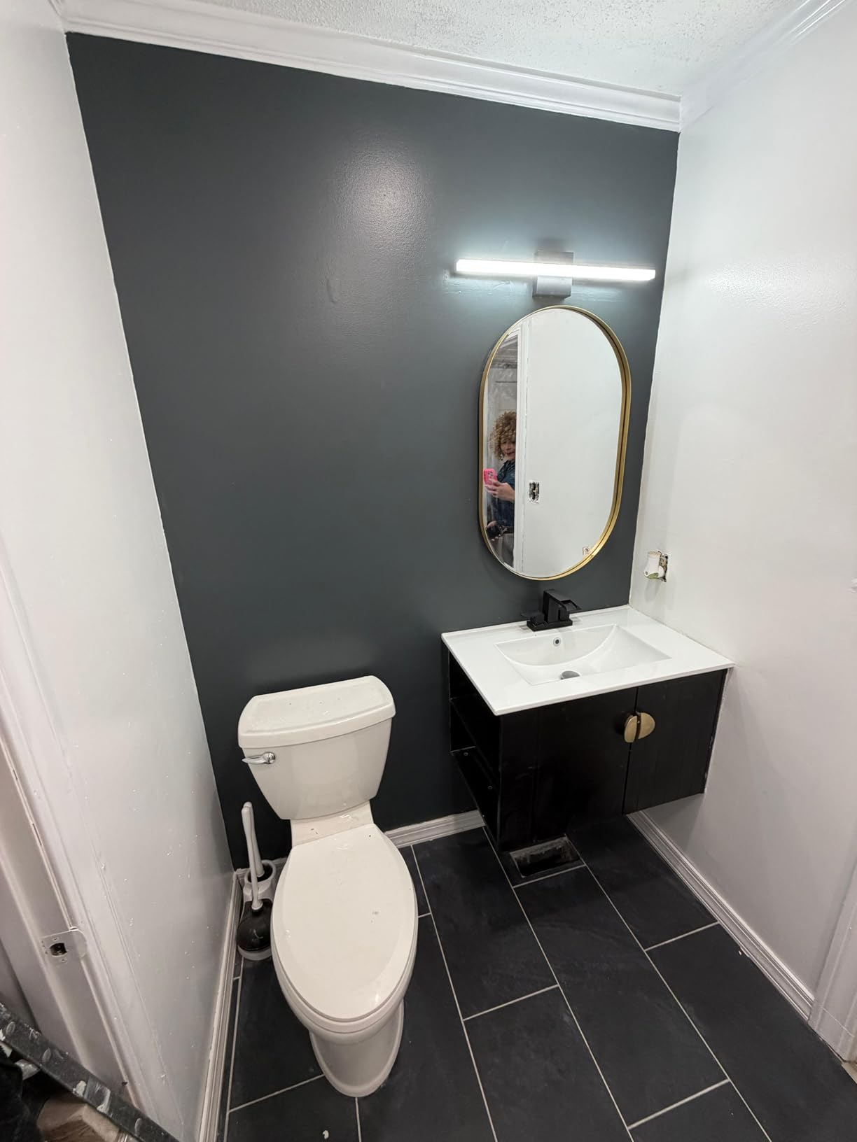 Combuh LED Bathroom Light Fixtures Over Mirror, 16 Inch 9W Black Vanity Light Bar for Bathroom, IP44 Modern Bath Wall Lighting Fixture Indoor Cool White 6000K customer photo 1