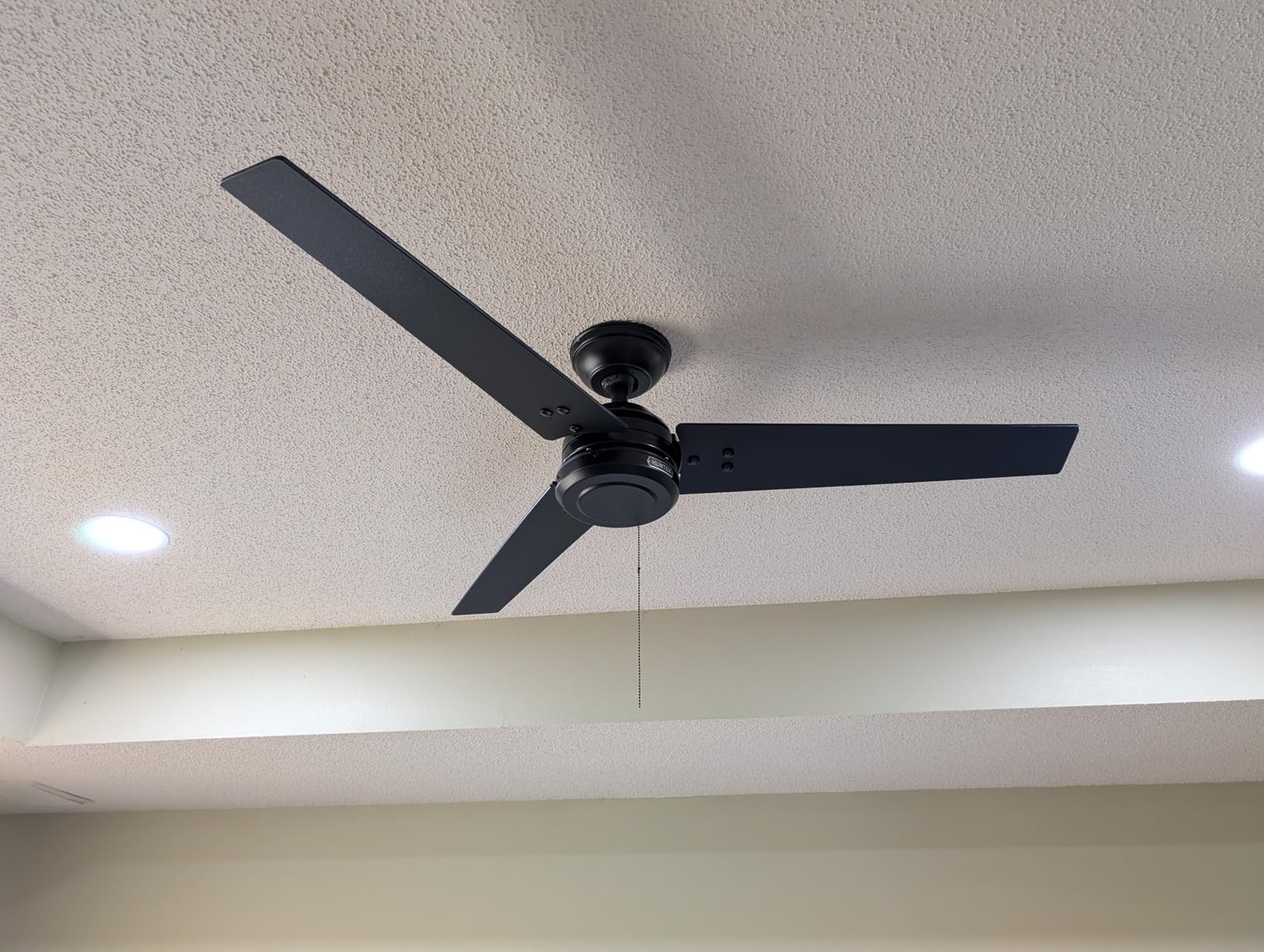 Hunter 44 inch Outdoor or Indoor Ceiling Fan No Light - Black Ceiling Fan without Light, For Patio, Porch, Garage, or Living Room, Standard Mount, 3 Blades, Pull Chain - Cassius 50260, Matte Black customer photo 2
