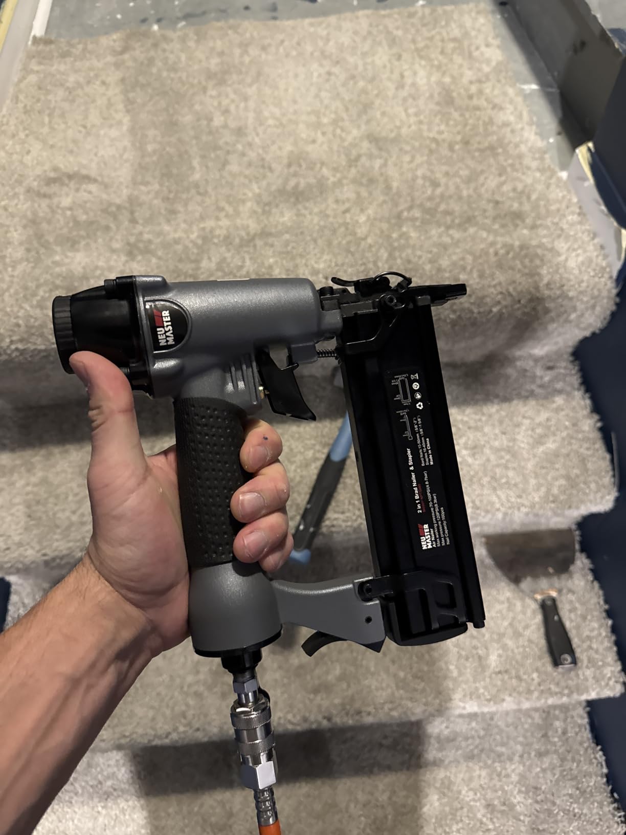 NEU Master Pneumatic Brad Nailer, 2 in 1 Nail Gun Staple Gun Fires 18 Gauge 2 Inch Brad Nails and Crown 1-5/8 inch Staples with Carrying Case and Safety Glasses customer photo 1