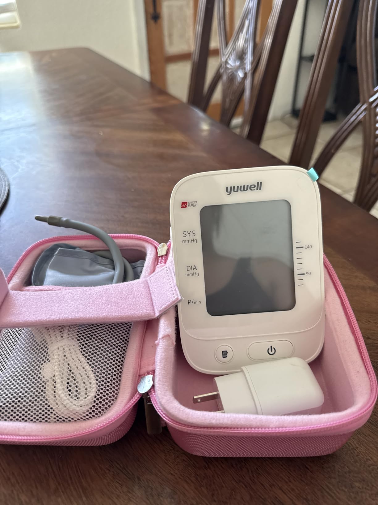 yuwell Blood Pressure Monitor, Large Upper Arm Blood Pressure Cuff, Digital Blood Pressure Machine for Home Use, Large Display, Stores 99 Readings, Voice Broadcasting with Power Adapter and Batteries customer photo 2