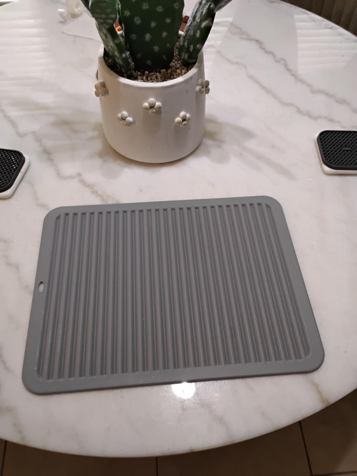 Walfos Silicone Trivet Mats - 4 Heat Resistant Pot Holders, Multipurpose Non-Slip Hot Pads for Kitchen Potholders customer photo 2