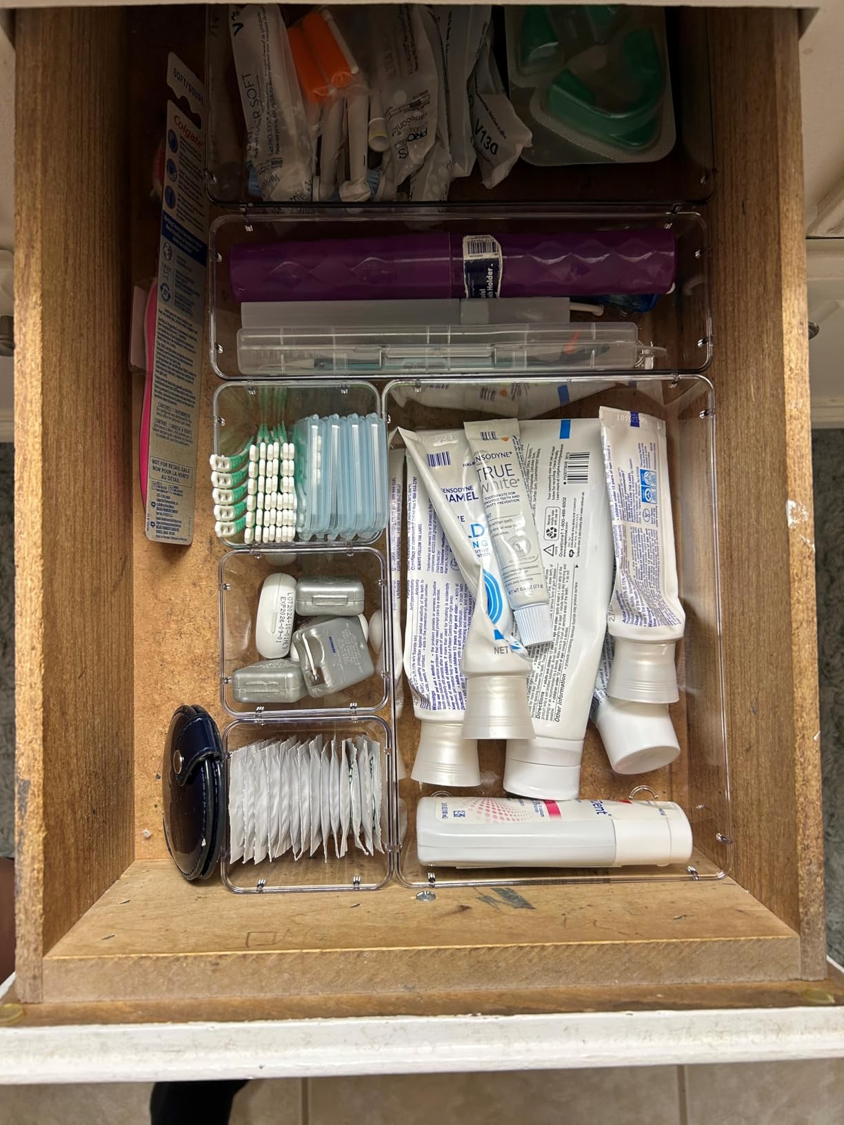 Vtopmart 25 PCS Clear Plastic Drawer Organizers Set, 4-Size Versatile Bathroom and Vanity Drawer Organizer Trays, Storage Bins for Makeup, Bedroom, Kitchen Gadgets Utensils and Office customer photo 1