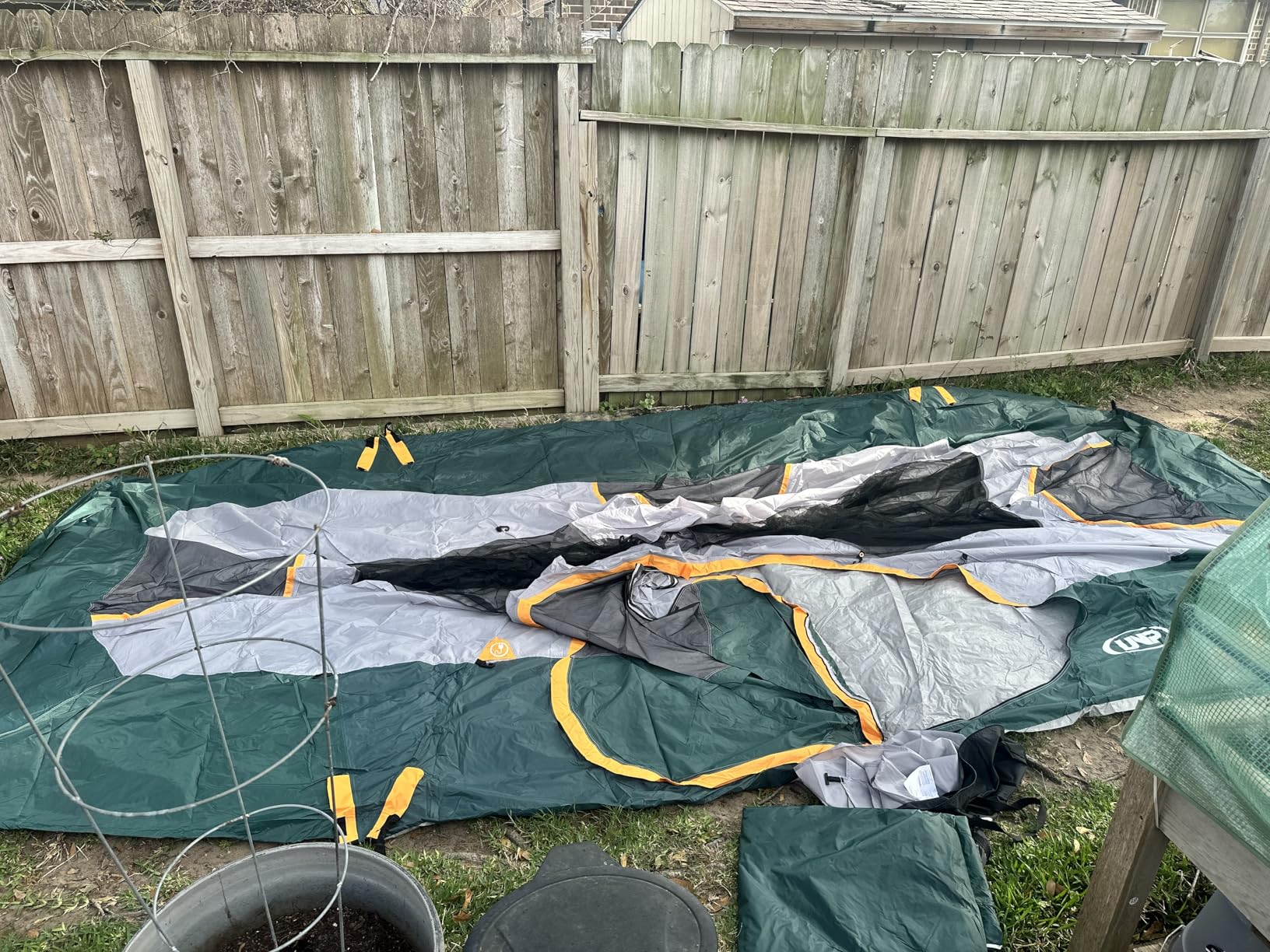 UNP Camping Tent 10-Person-Family Tents, Parties, Music Festival Tent, Big, Easy Up, 5 Large Mesh Windows, Double Layer, 2 Room, Waterproof, Weather Resistant, 18ft x 9ft x78in customer photo 1