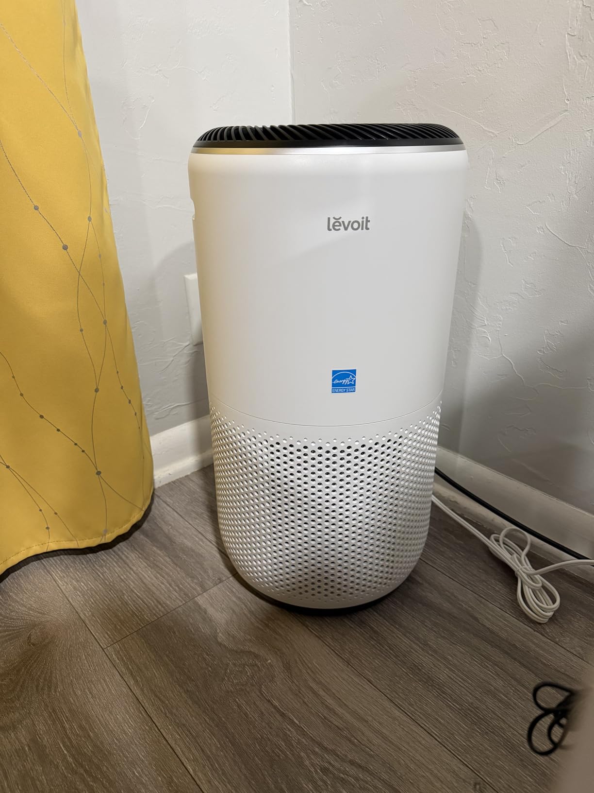 LEVOIT Air Purifiers for Home Large Room Up to 1733 Ft² With HEPA Sleep Mode, AHAM VERIFIDE, Auto Mode, Air Quality Monitor, Smart WiFi, Core 400S-P, White customer photo 2