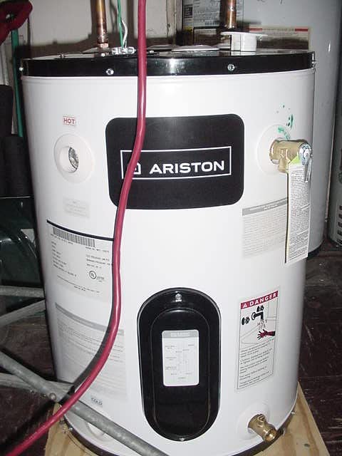 Ariston Electric Water Heater 12 Gallon, 120V - Compact Point of Use Tank for RV, Camper, Small Spaces, Plug-in Heating Solution for Under Sink, Versatile Electric Tank for Bathroom, Shower customer photo 1
