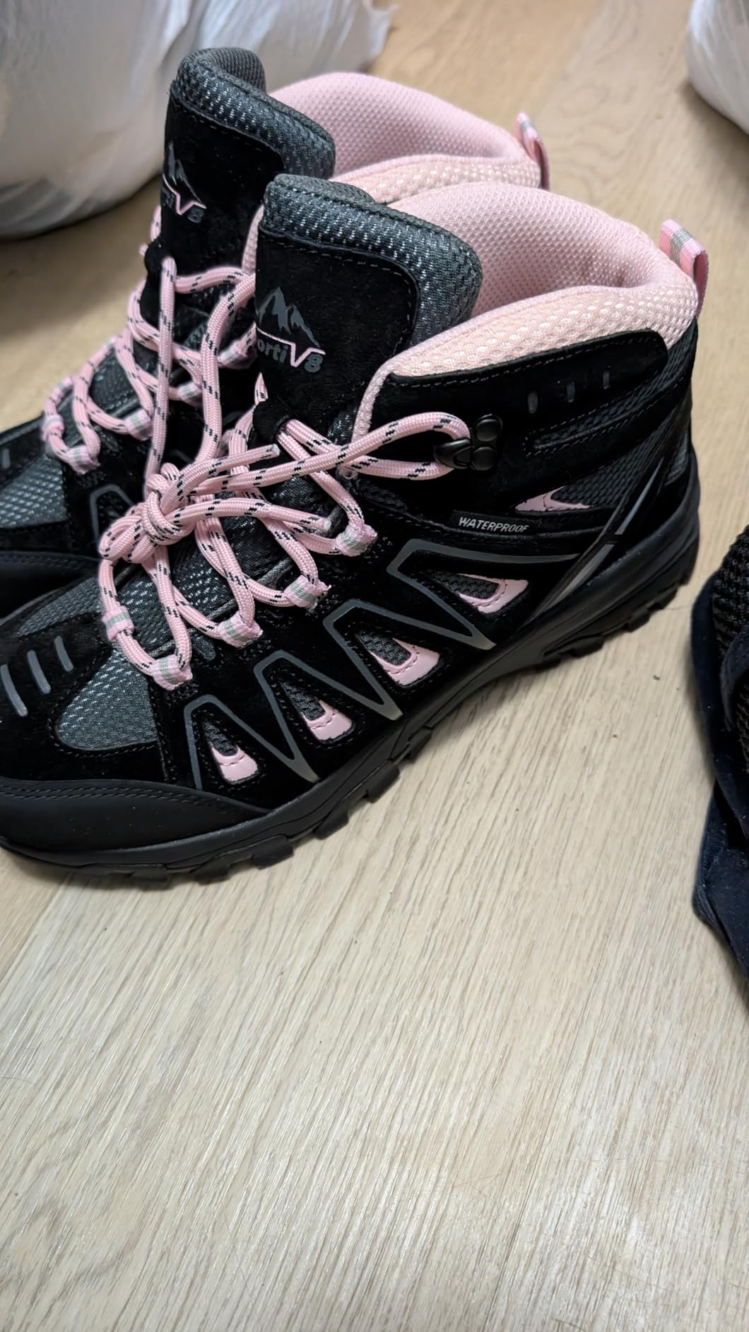 Women's Waterproof Hiking Boots Outdoor Trekking Camping Trail Hiking Boot Seeker customer photo 1