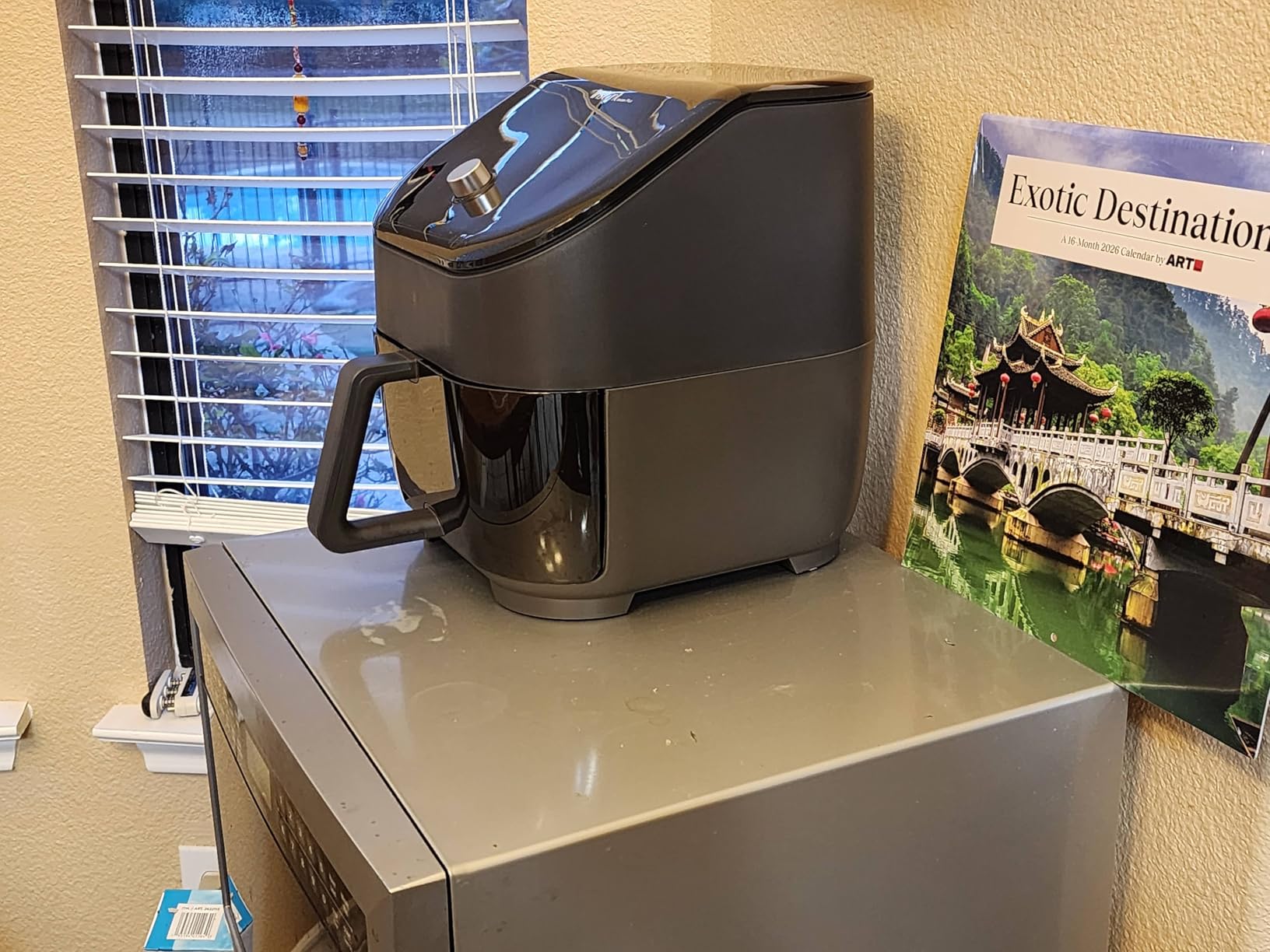 Instant Pot Vortex Plus 6QT ClearCook Air Fryer | Clear Window | 6-in-1 Functions | Crisp, Broil, Roast, Dehydrate, Bake, Reheat | Black customer photo 2